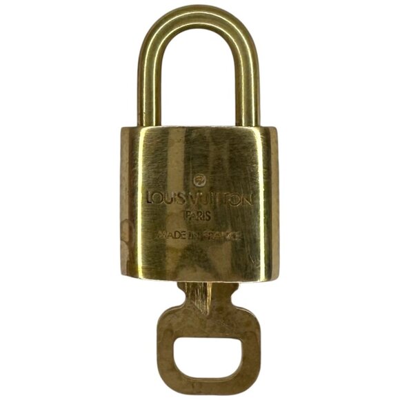 #315 Louis Vuitton Lock and Key-Excellent Condition - Picture 2 of 2